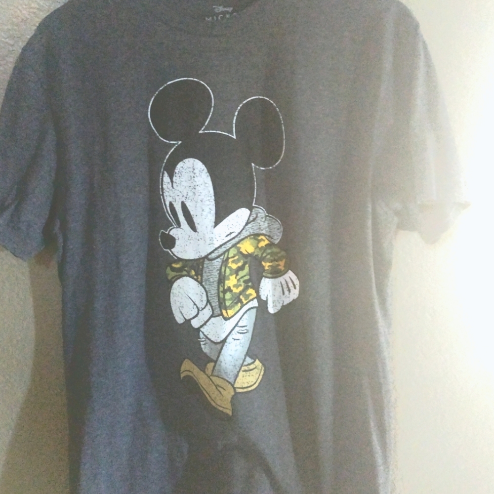 Military Mickey Mouse Heather Gray tee NWOT